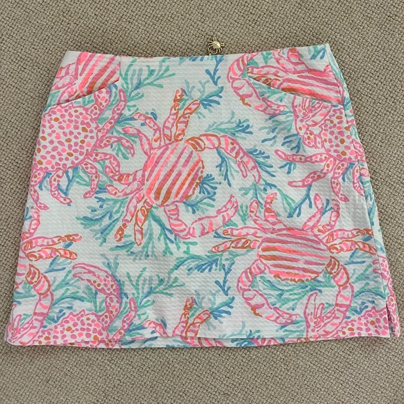 SIZE 2, Lilly Pulitzer Crab Skort - Picture 1 of 3
